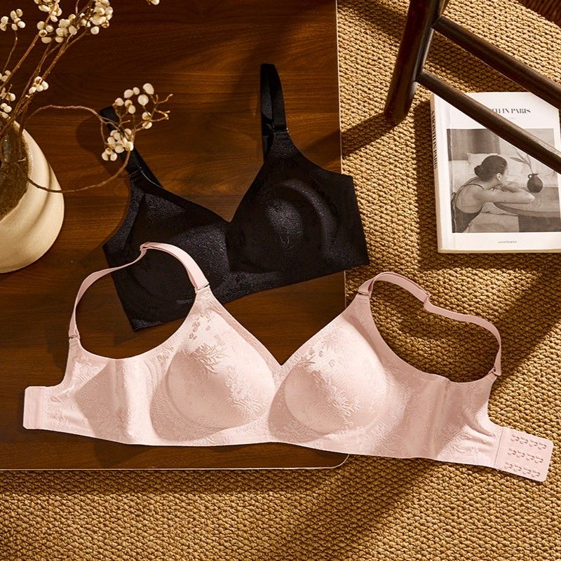 Wholesale Adjustable Straps Fabric Wireless Jelly Jacquard Bra